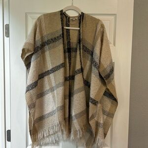 Loft super soft poncho!  Brand new without tags